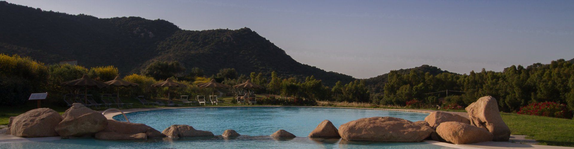 Li Conchi 14 | Ferienvilla mit Meerblick und Gemeinschaftspool in Süd-Ost Sardinien Ferienvilla mit Meerblick und Gemeinschaftspool in Süd-Ost Sardinien
