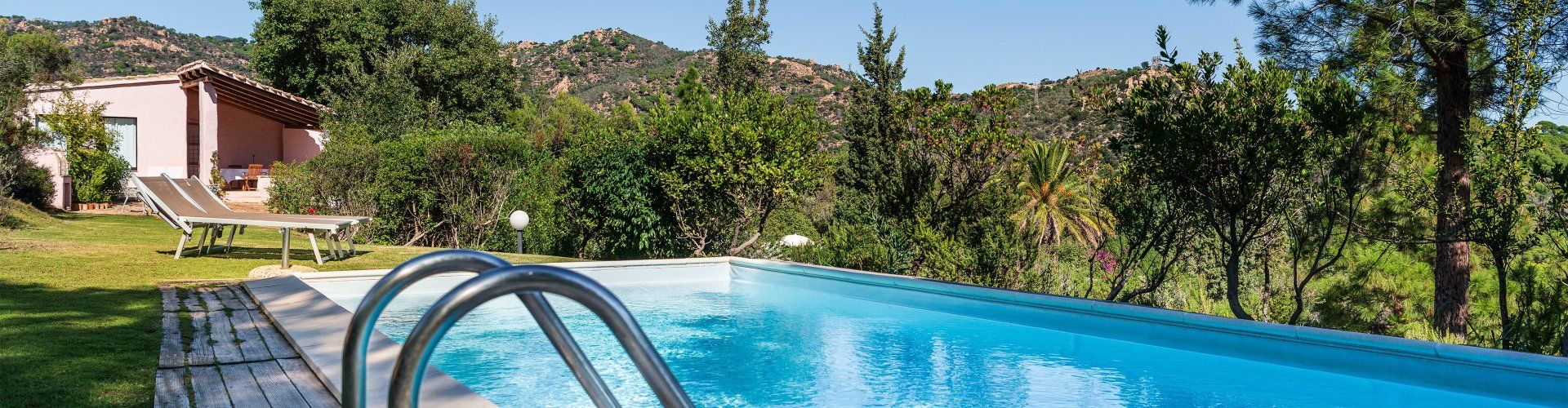 Aussenbereich: Garten, Privater Pool und Terrasse