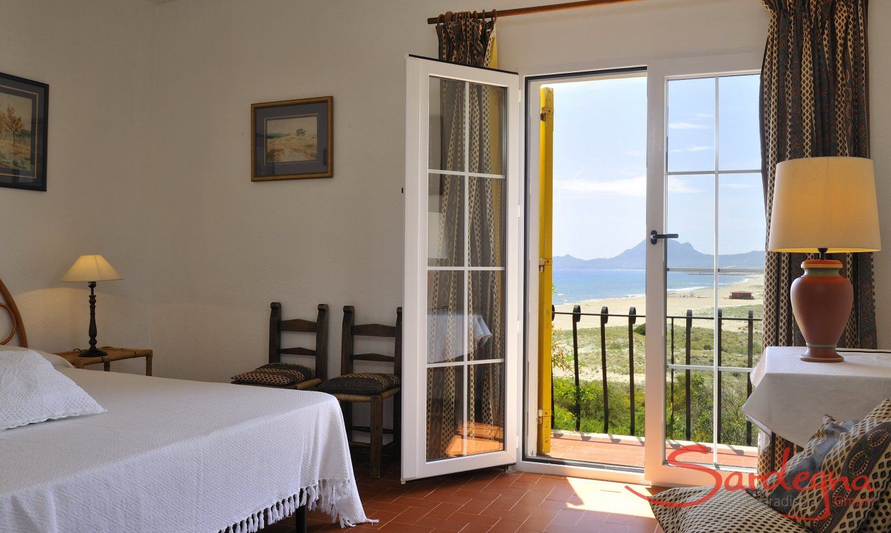 Villa Bau Cannas | Schlafzimmer 1 mit Doppelbett Schlafzimmer 1 mit Doppelbett