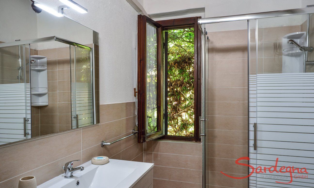 Villa Romana | Badezimmer 1 mit Dusche Badezimmer 1 mit Dusche