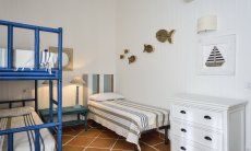 Li Conchi 44 | Geräumiges Schlafzimmer mit drei Betten Schlafzimmer 2
