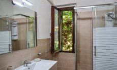 Villa Romana | Badezimmer 1 mit Dusche Badezimmer 1 mit Dusche