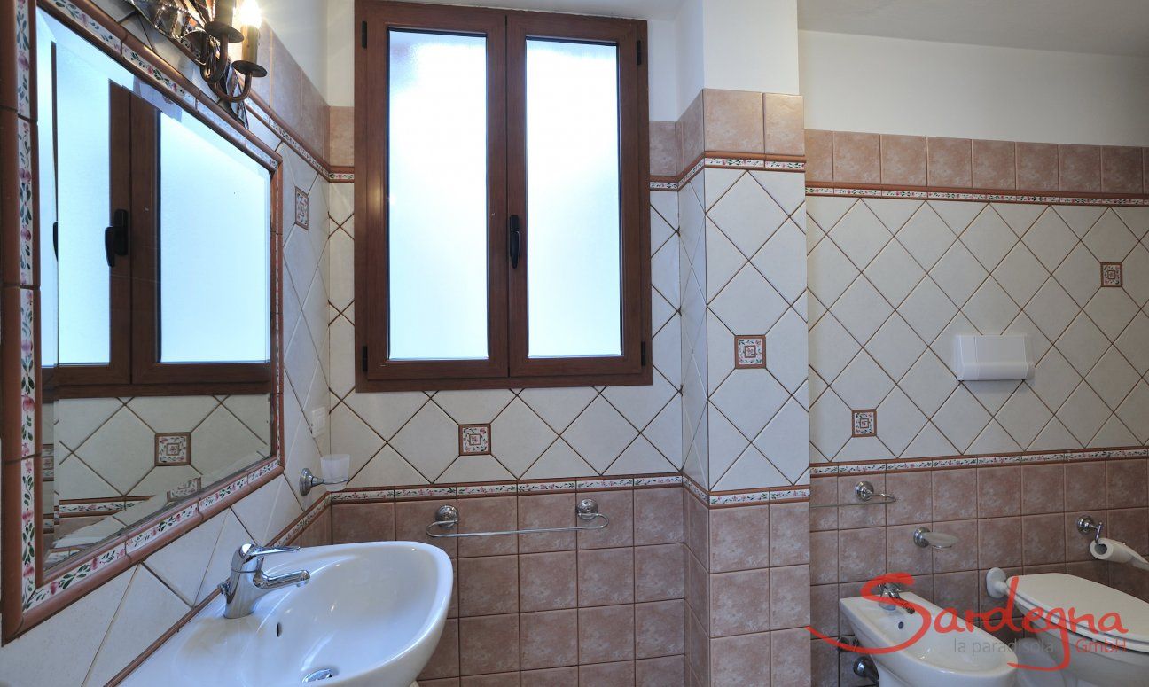 Villa Le Ginestre 2 | Bad unten mit Dusche und Bidet Bad unten mit Dusche und Bidet