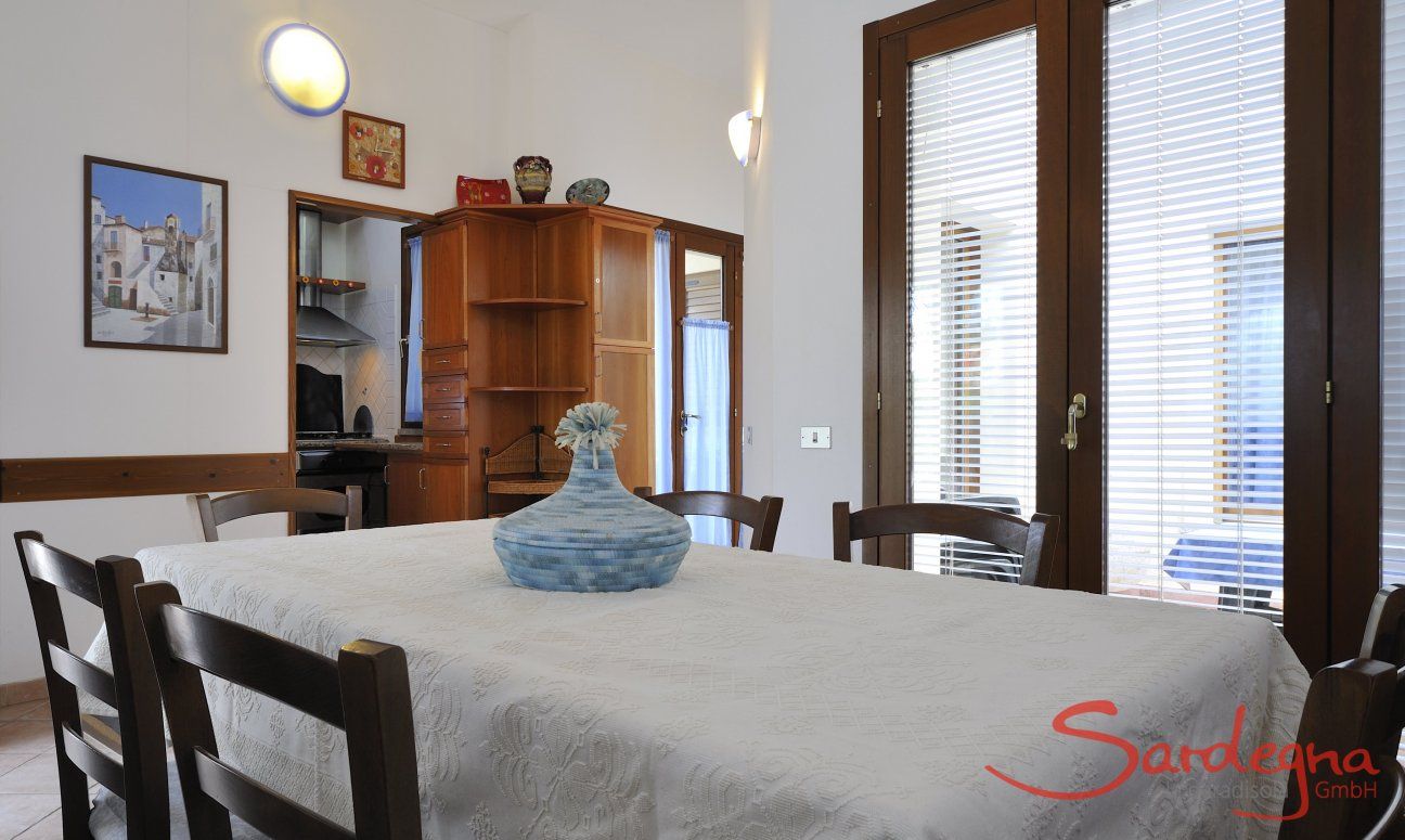 Villa Zoello 10 | Esstisch für 6 Personen im Haus Esstisch für 6 Personen im Haus