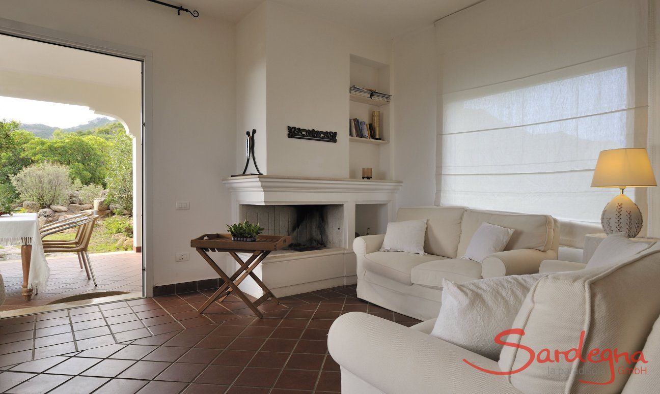 Villa Aquila Alta | Großzügiges Wohnzimmer Sardinien