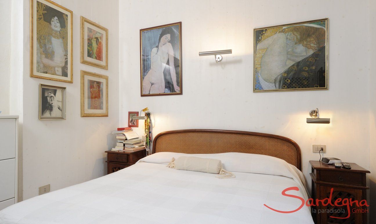 Villa Cala Ginepro | Schlafzimmer 1 (OG) mit Doppelbett Schlafzimmer 1 (OG) mit Doppelbett