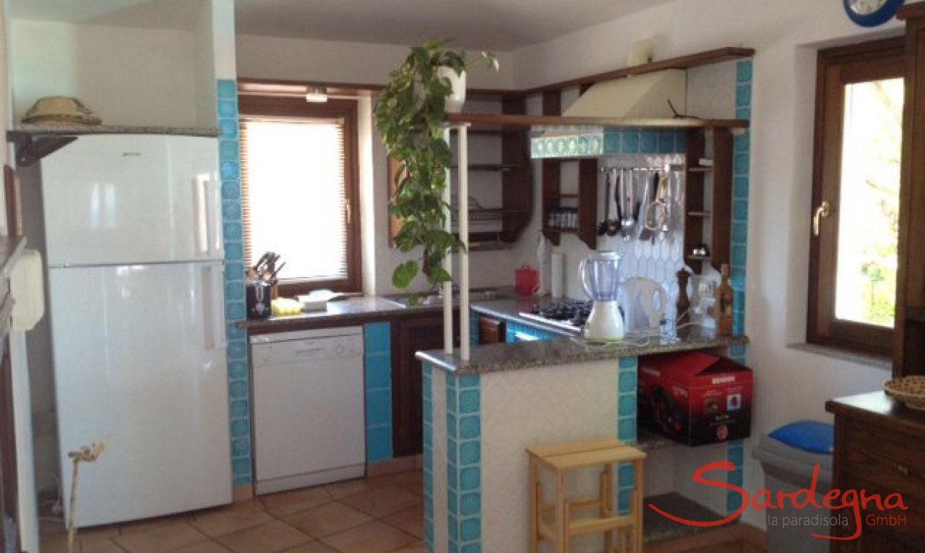 Villa Cala Ginepro | Offene, sardisch rustikale Küche Offene, sardisch rustikale Küche