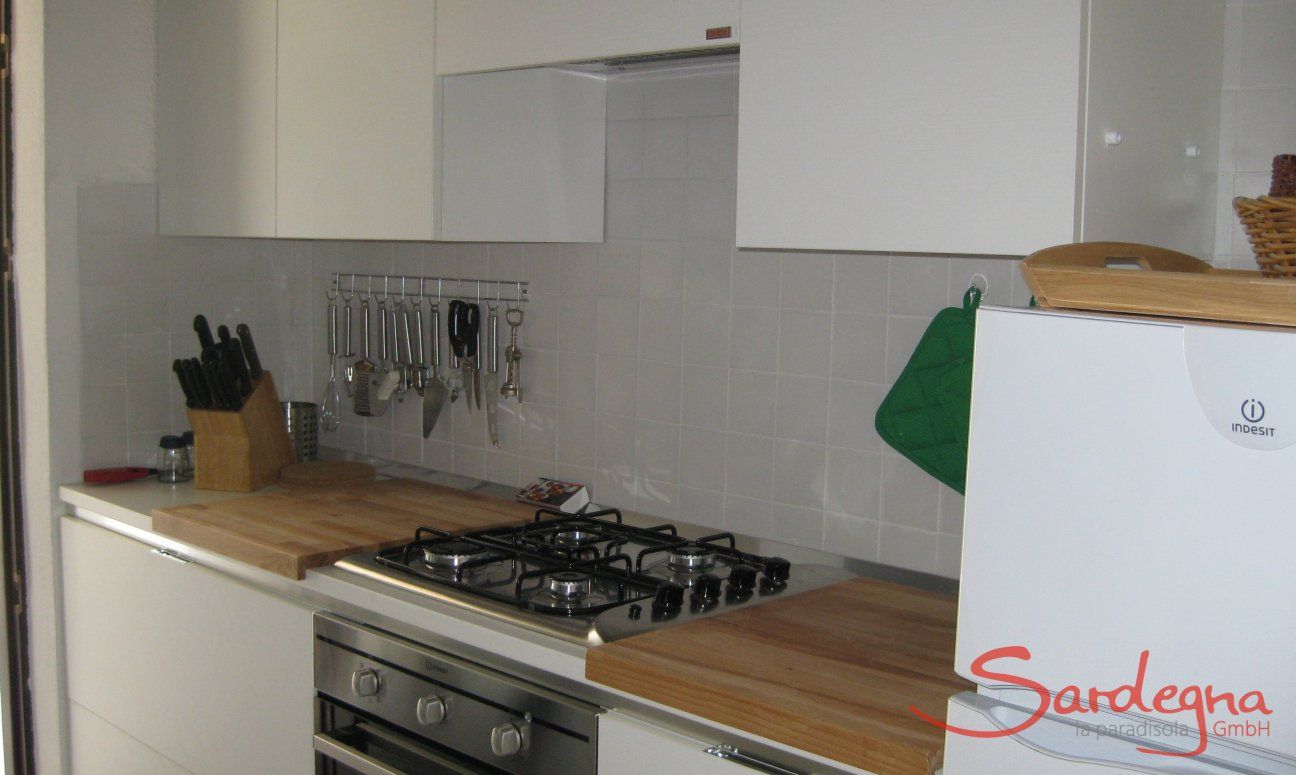 Villetta 3 | Moderne neue Einbauküche mit Backrohr, Spülmaschine und vielen Details Vollausgestattete und moderne Küche