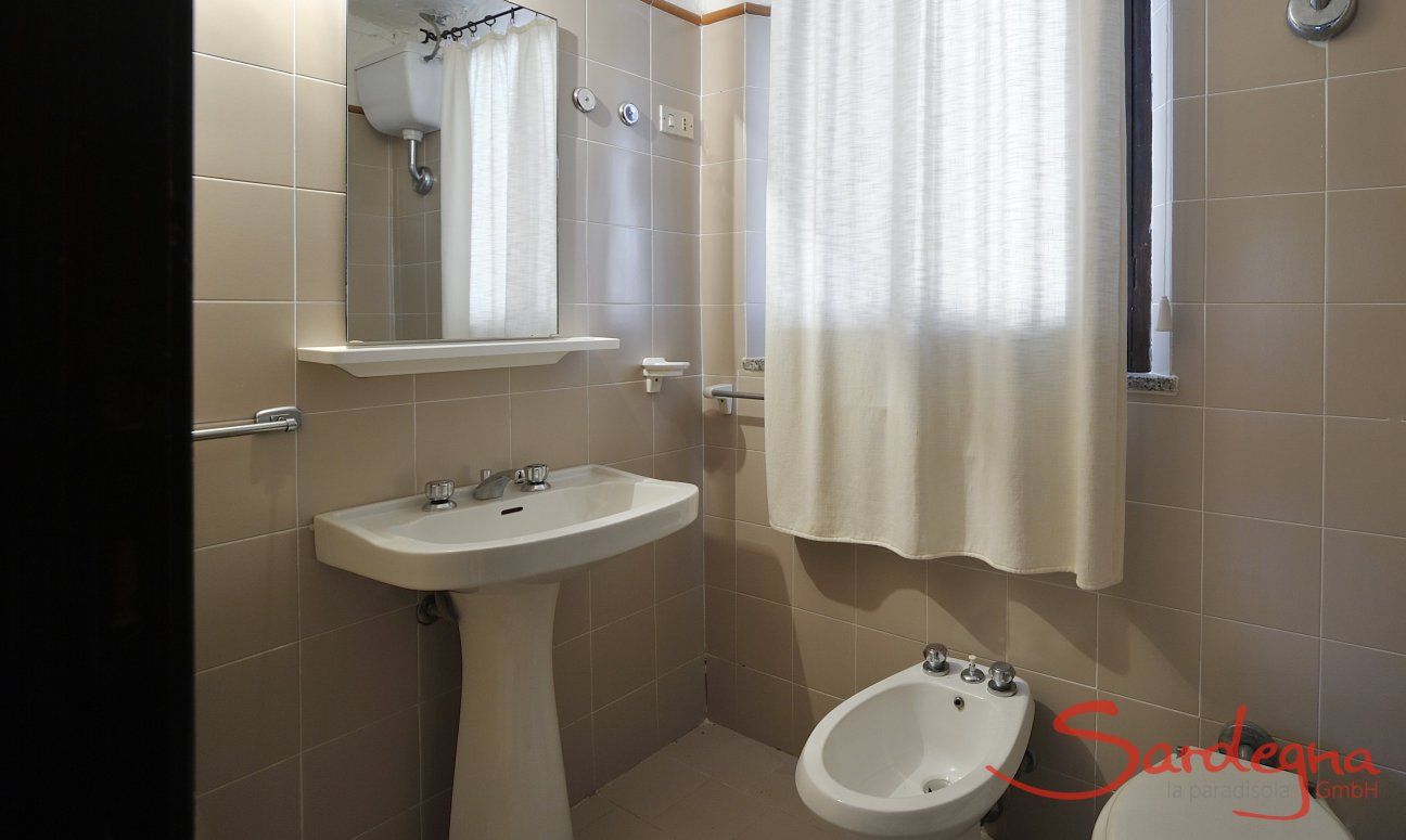 Casa Su Faru 5 | Bad 2 mit Dusche und Bidet Bad 2 mit Dusche und Bidet