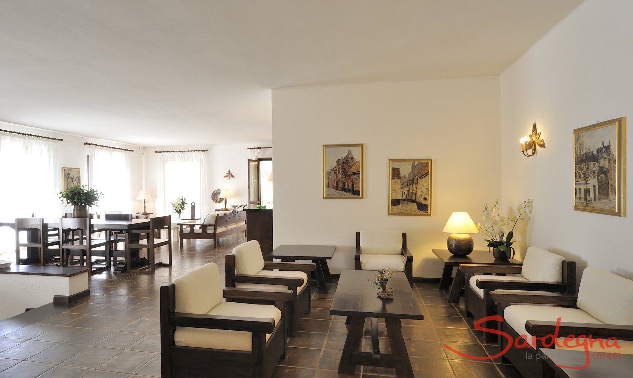 Villa Nautilus | Mehrere Sitzgruppen Wohnzimmer