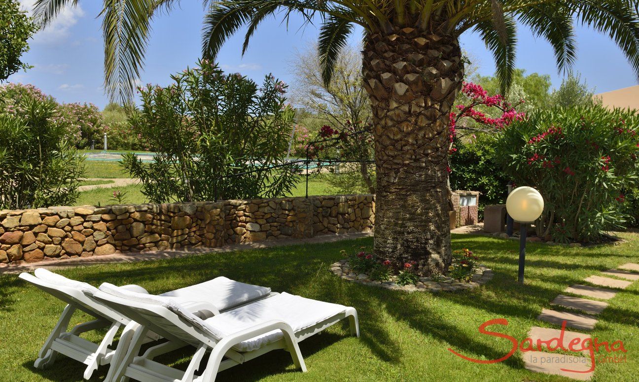 Villa Zoello 10 | Relaxen im eigenen Garten unter Palmen Relaxen im eigenen Garten unter Palmen