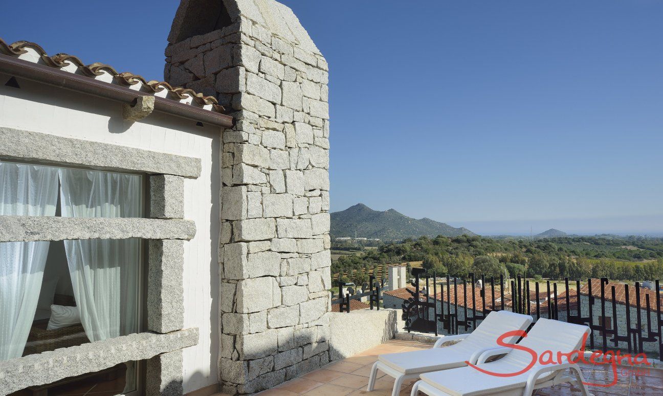 Li Conchi 11 | Terrasse mit Liegen und Meerblick Terrasse mit Liegen