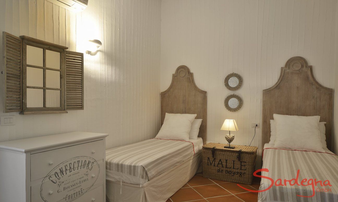 Li Conchi 11 | Schlafzimmer 2 mit zwei Einzelbetten Schlafzimmer