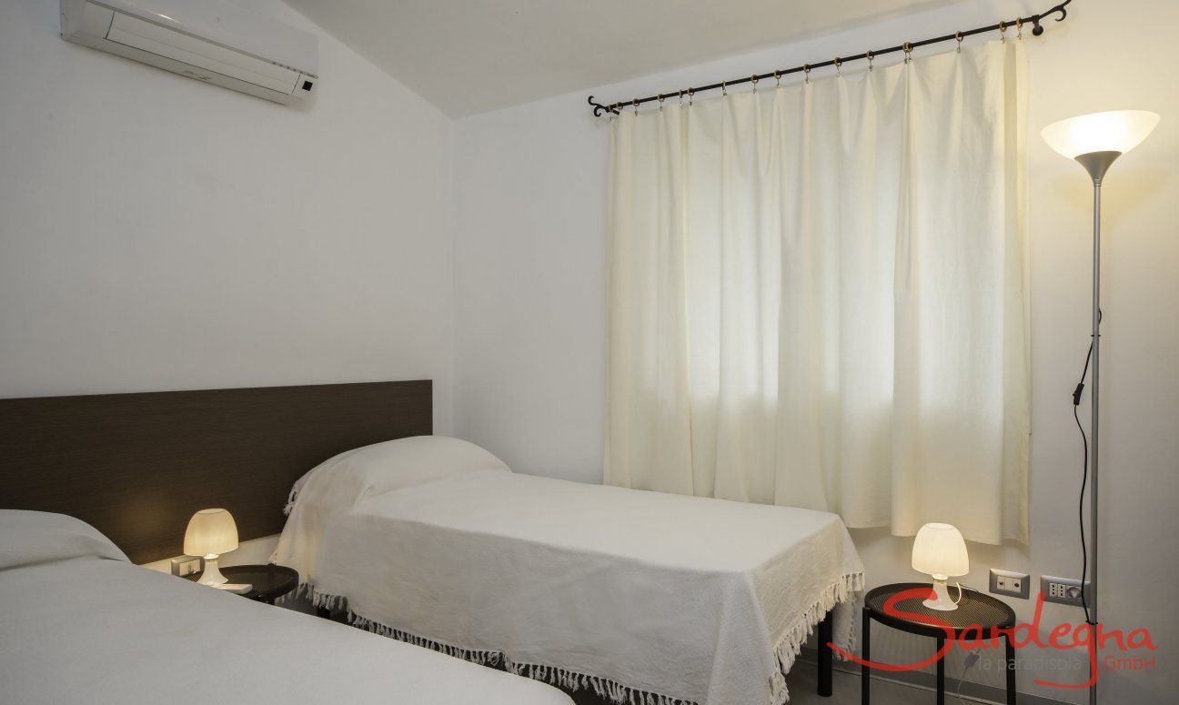 Villa Caterina | Schlafzimmer 2 mit zwei Einzelbetten Schlafzimmer