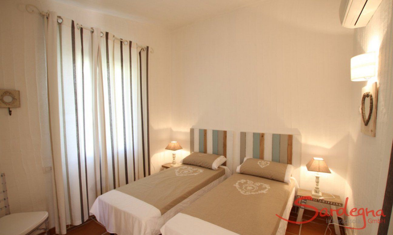 Li Conchi 32 | Schlafzimmer 2 mit zwei Einzelbetten Schlafzimmer 2