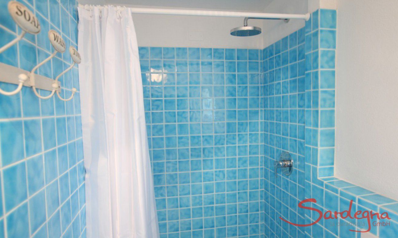 Li Conchi 18 | Dusche Dusche
