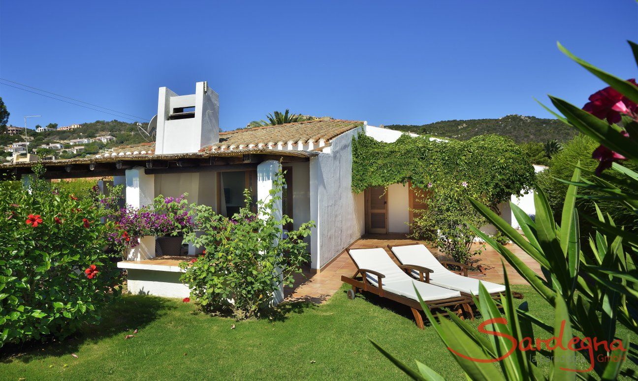 Villa Kika | Garten und Hausansicht Villa Kika Garten und Hausansicht