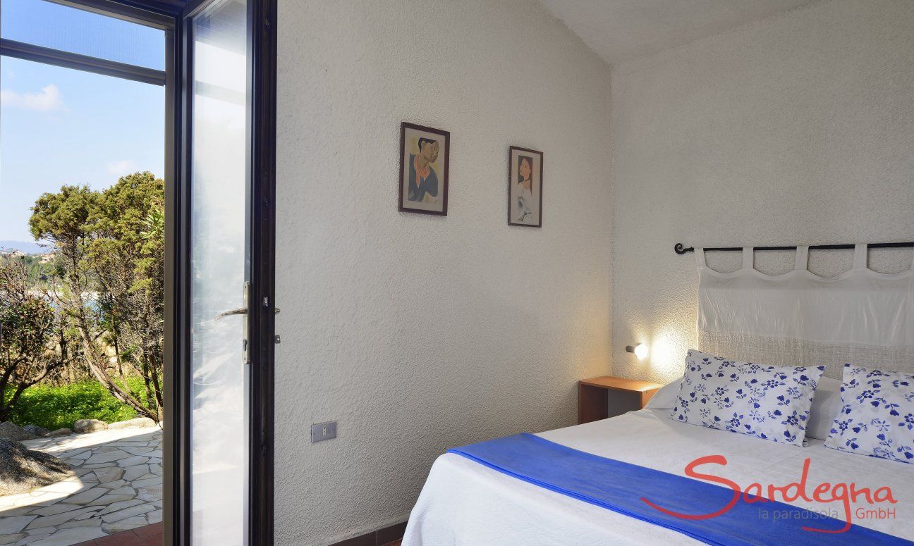 Villa delle Stelle | Helles Schlafzimmer 1 mit Doppelbett Helles Schlafzimmer 1 mit Doppelbett