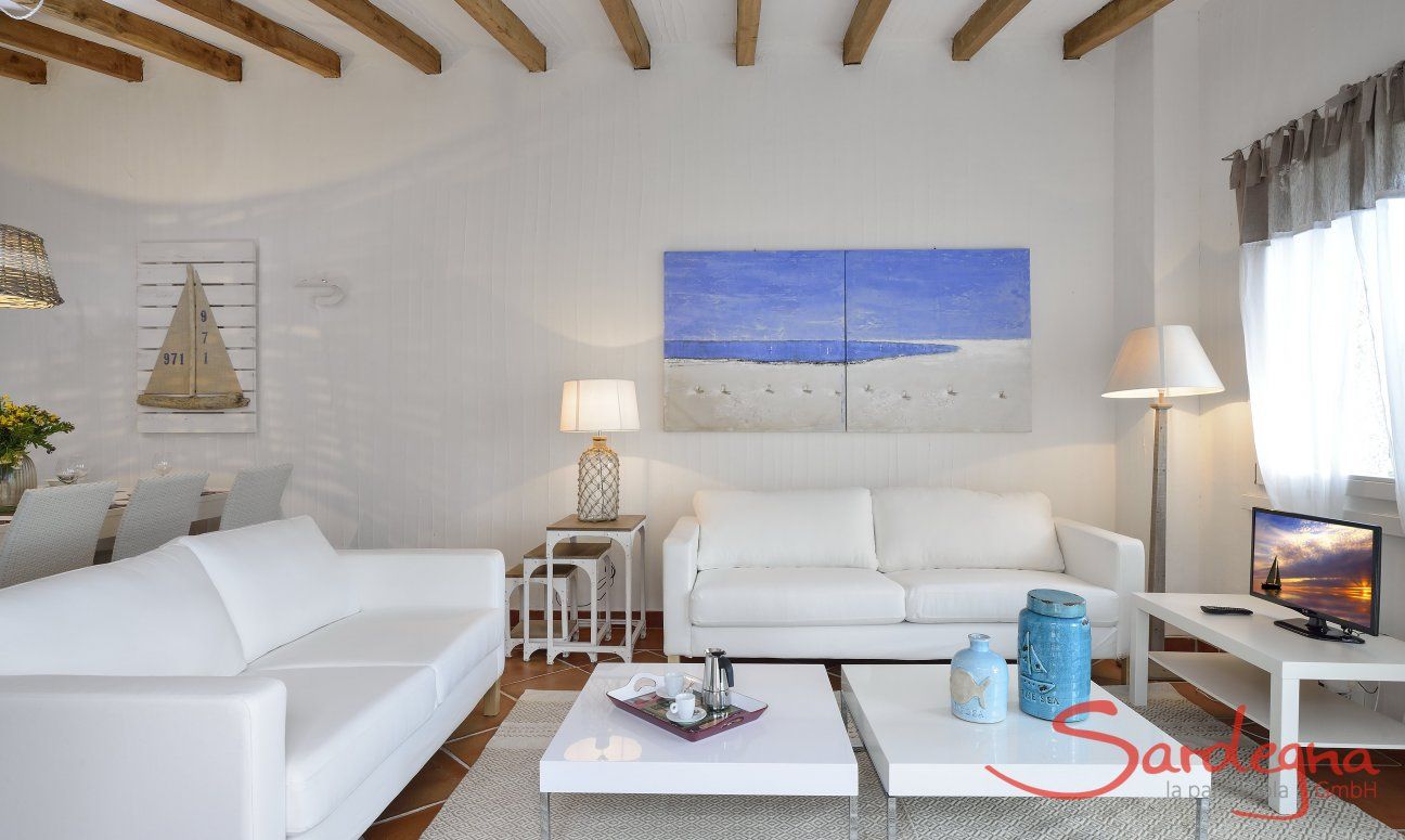 Li Conchi 16 | Wohnzimmer mit Sofa und TV Wohnzimmer