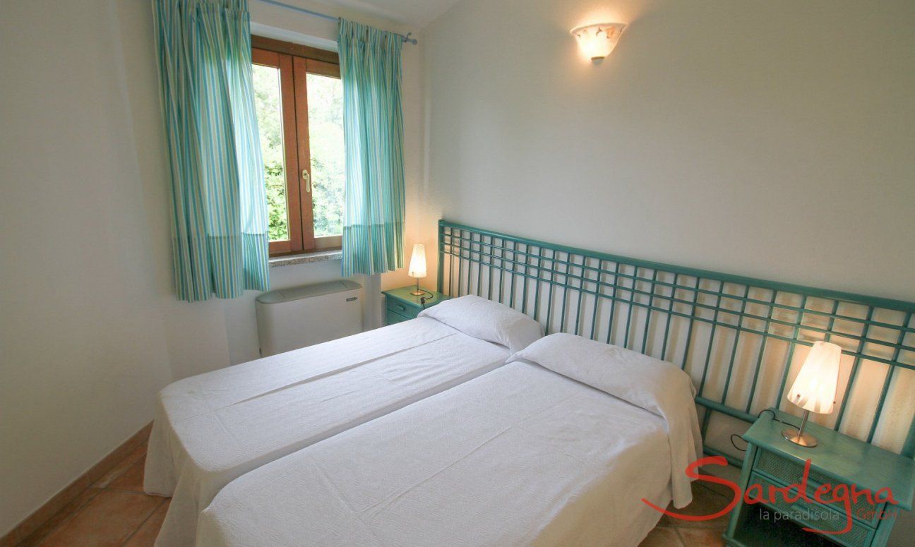 Schlafzimmer 2 mit Einzelbetten 