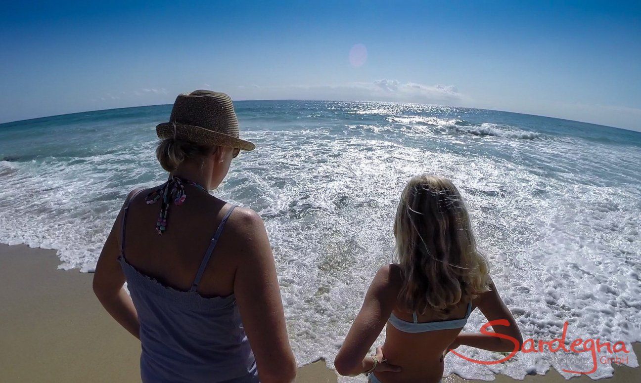 Villa Gaia | Kinder am Strand Sardinien mit Kindern