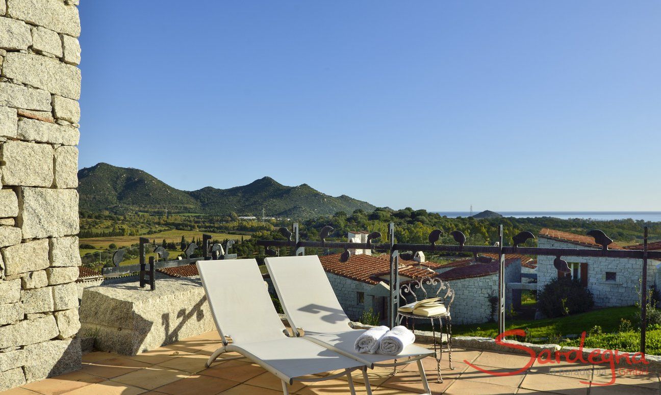 Sonnenliegen auf der Terrasse mit Meerblick Li Conchi 10, Cala Sinzias