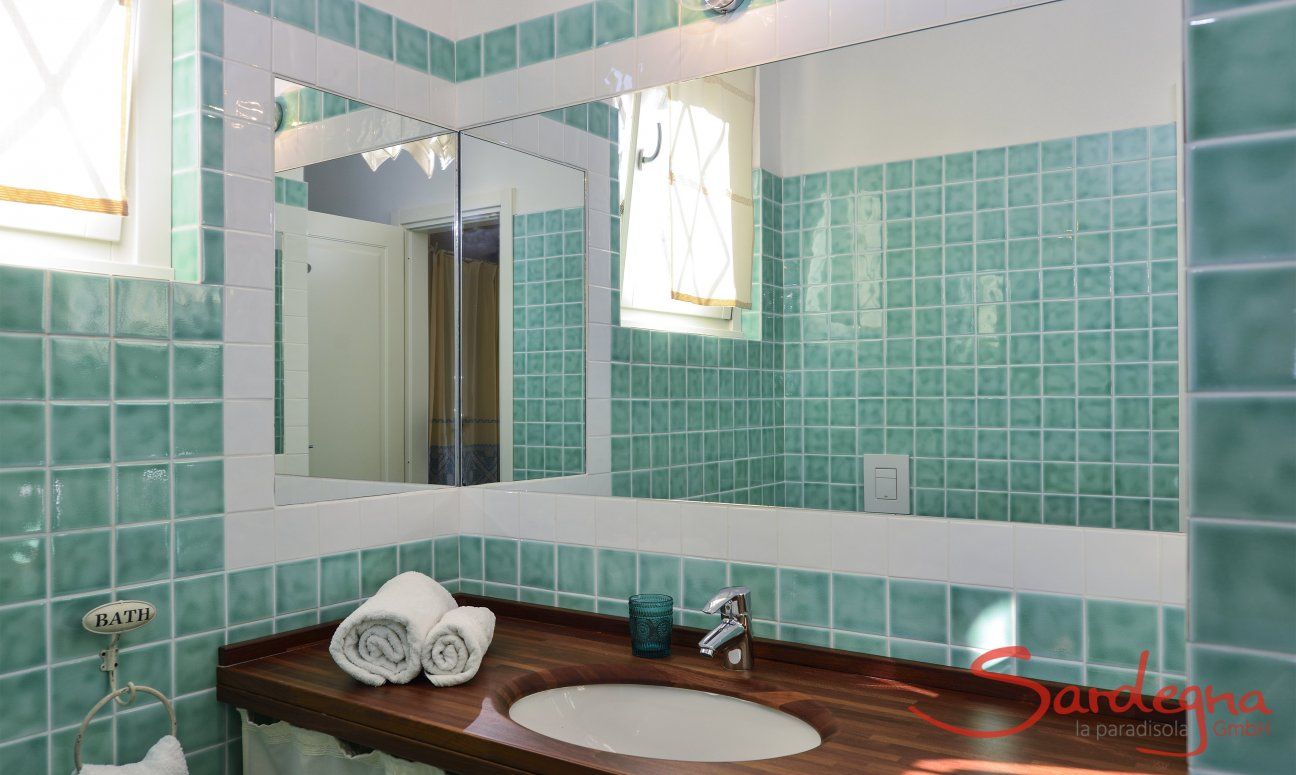 Li Conchi 10 | Bad 1 vom Schlafzimmer 1 Bad mit Dusche Li Conchi 10, Cala Sinzias