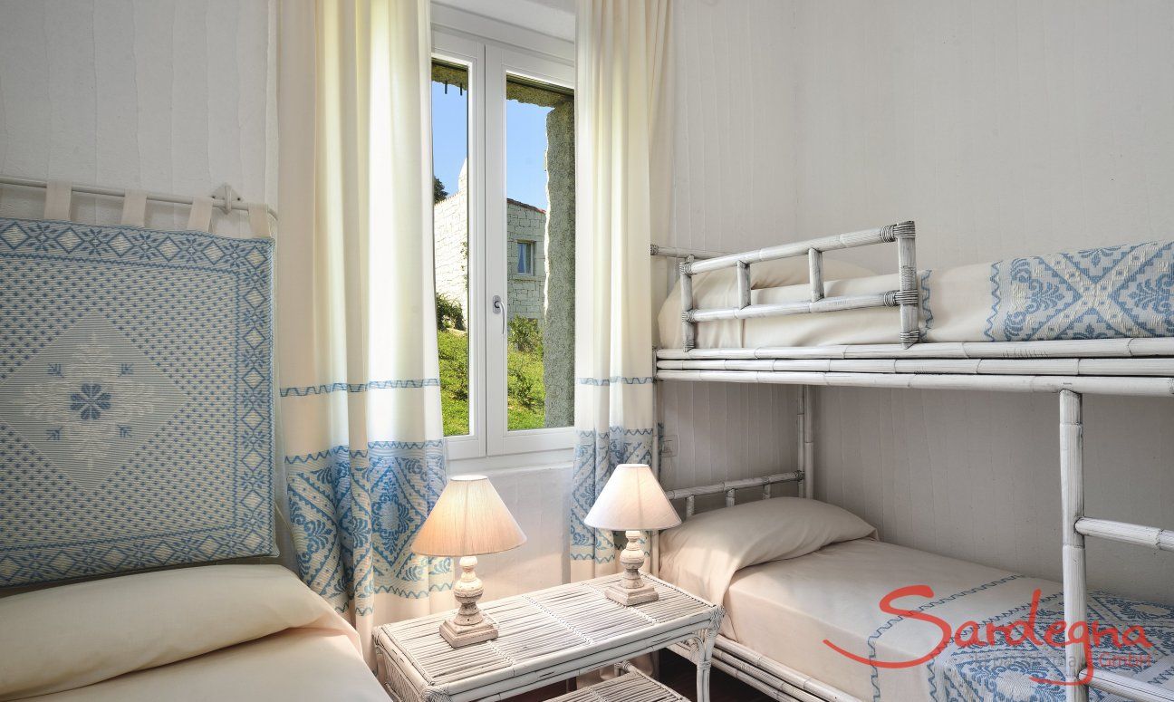Li Conchi 28 | Schlafzimmer 2 mit Platz für 3 Personen Schlafzimmer 2