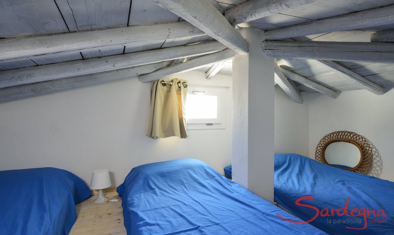 Villa Graziano | Dachzimmer im Frühjahr und Herbst Dachzimmer im Frühjahr und Herbst