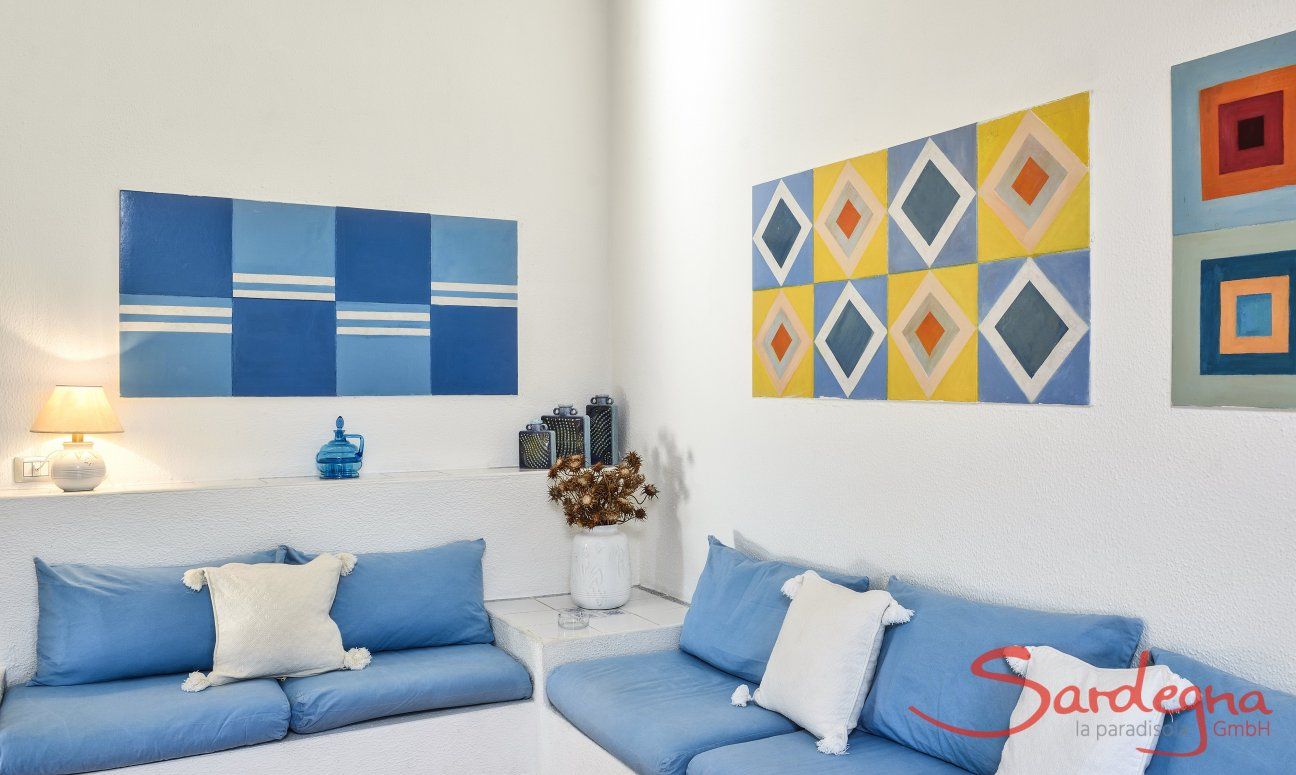 Villa La Viola | Große, moderne Sitzecke im Wohnzimmer Große, moderne Sitzecke im Wohnzimmer