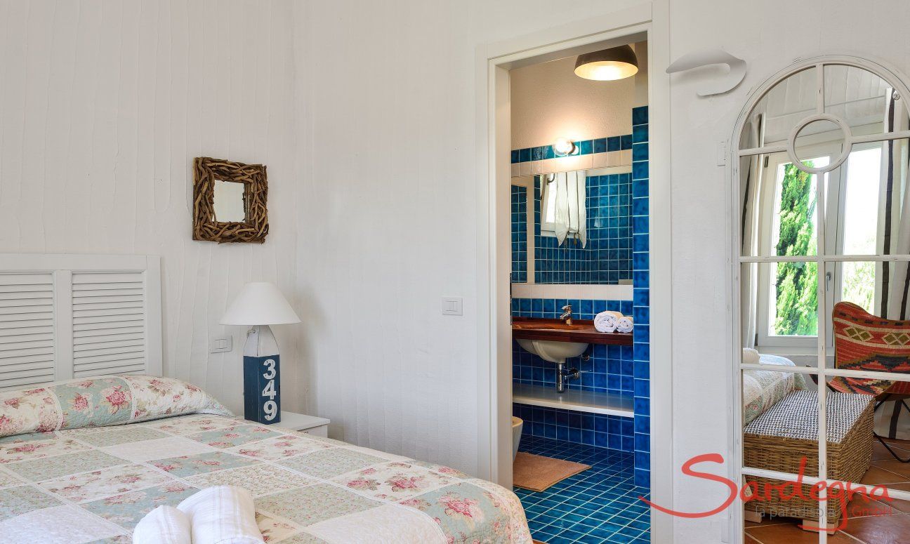 Li Conchi 5 | Schlafzimmer 1 mit Doppelbett und privatem Bad Schlafzimmer