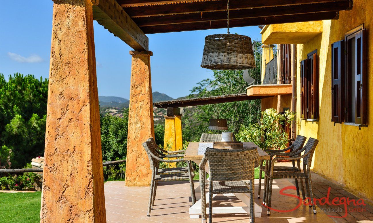 Apartment Orchidea-A | Terrasse mit Zuganng zum Garten Terrasse mit Schatten