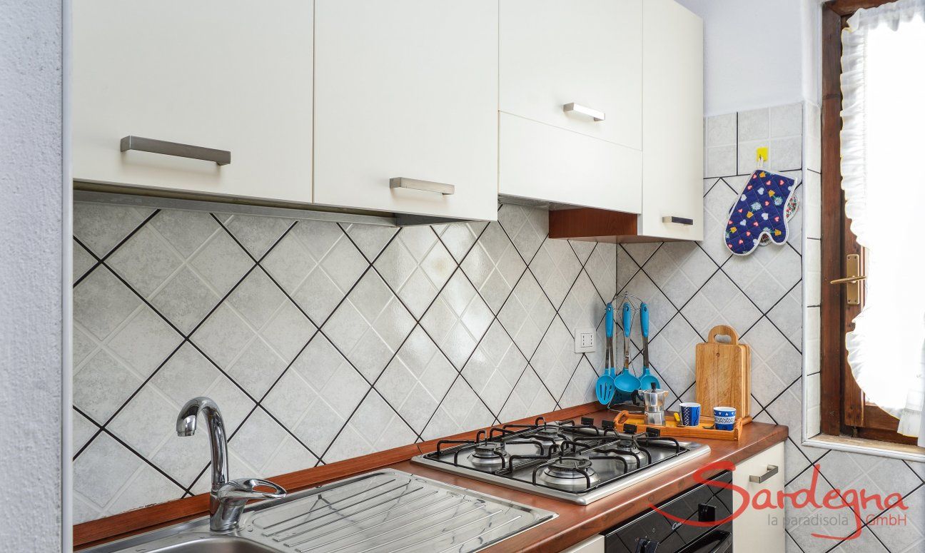Villa Nicola | Küche mit allen wichtigen Geräten Küche mit allen wichtigen Geräten