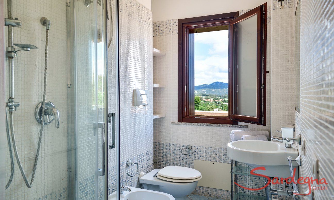 Apartment Castededdu 1 | Badezimmer mit Dusche und Bidet Badezimmer mit Dusche und Bidet