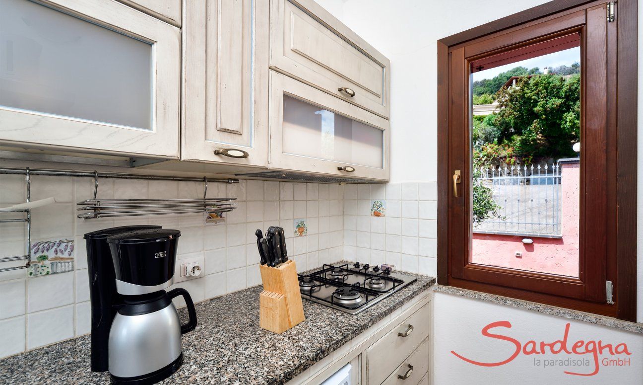 Apartment Castededdu 1 | Küchenzeile mit allen wichtigen Geräten Küchenzeile mit allen wichtigen Geräten