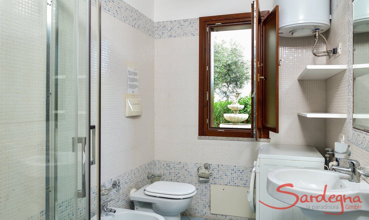 Apartment Castededdu 3 | Badezimmer mit Dusche und Bidet Badezimmer mit Dusche und Bidet