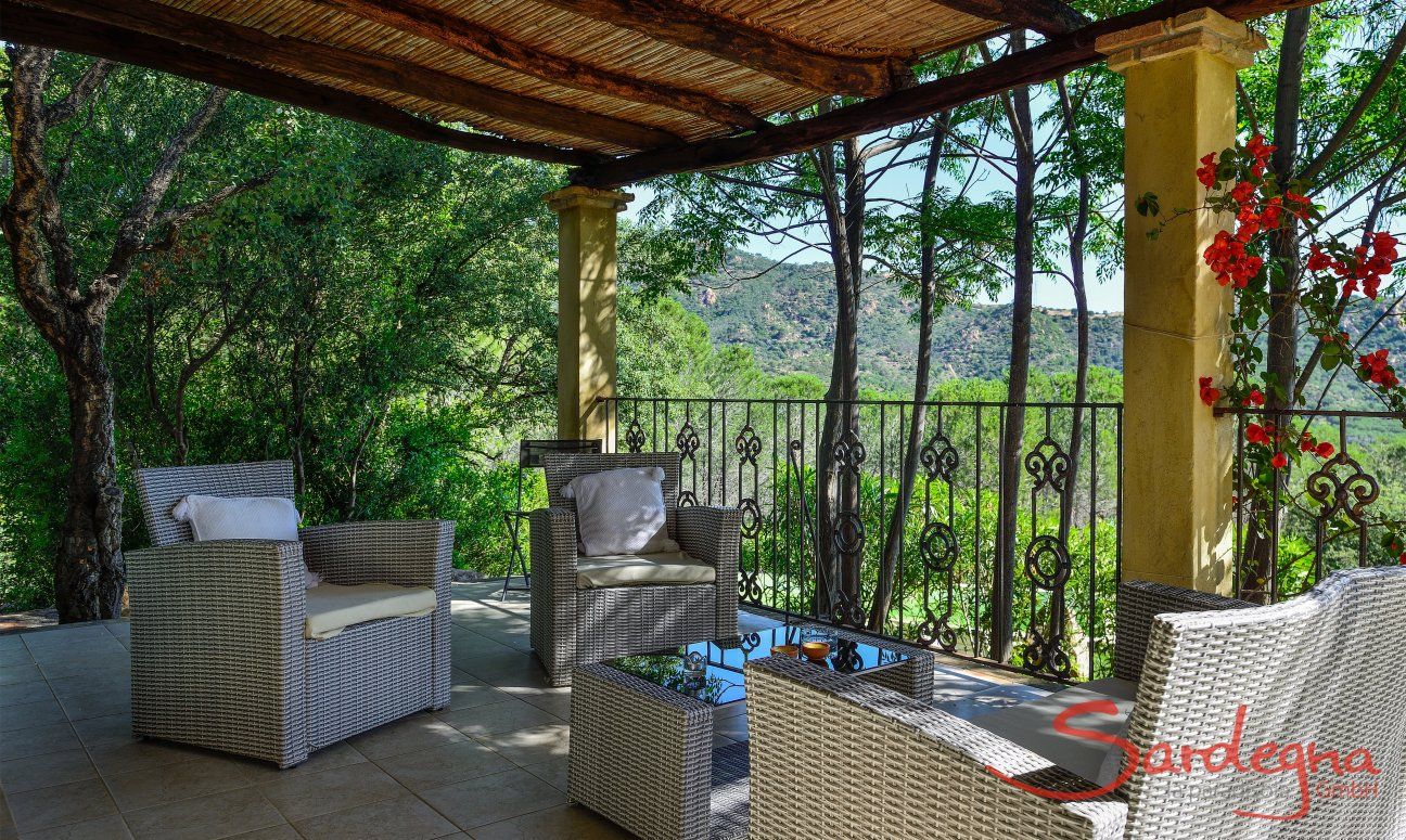 Villa Paradiso | Blick auf die Landschaft von der Terrasse aus Blick auf die Landschaft von der Terrasse aus