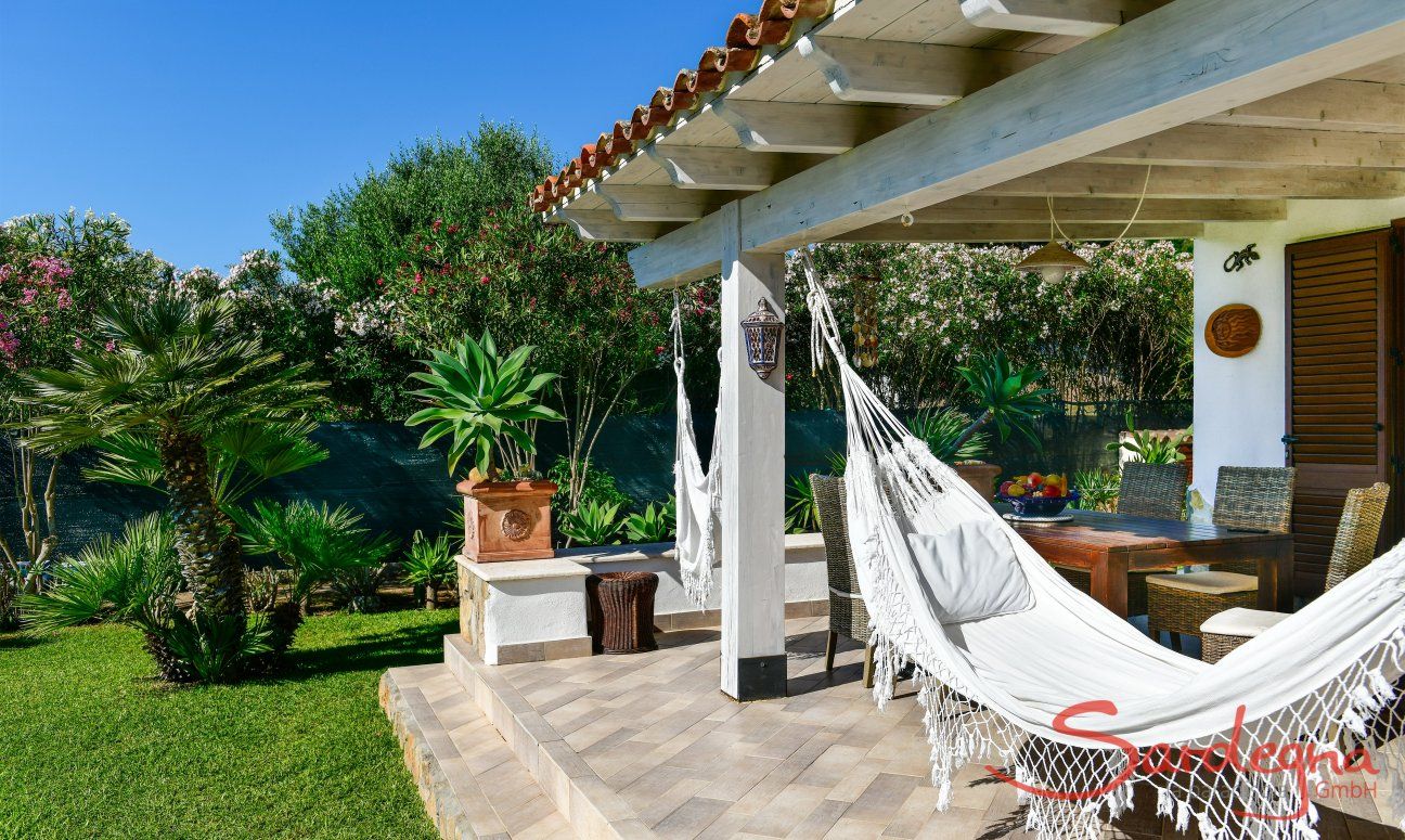 Villa delle Agave | Von der überdachten Terrasse sehen Sie bis zum Meer New Picture July 2018
