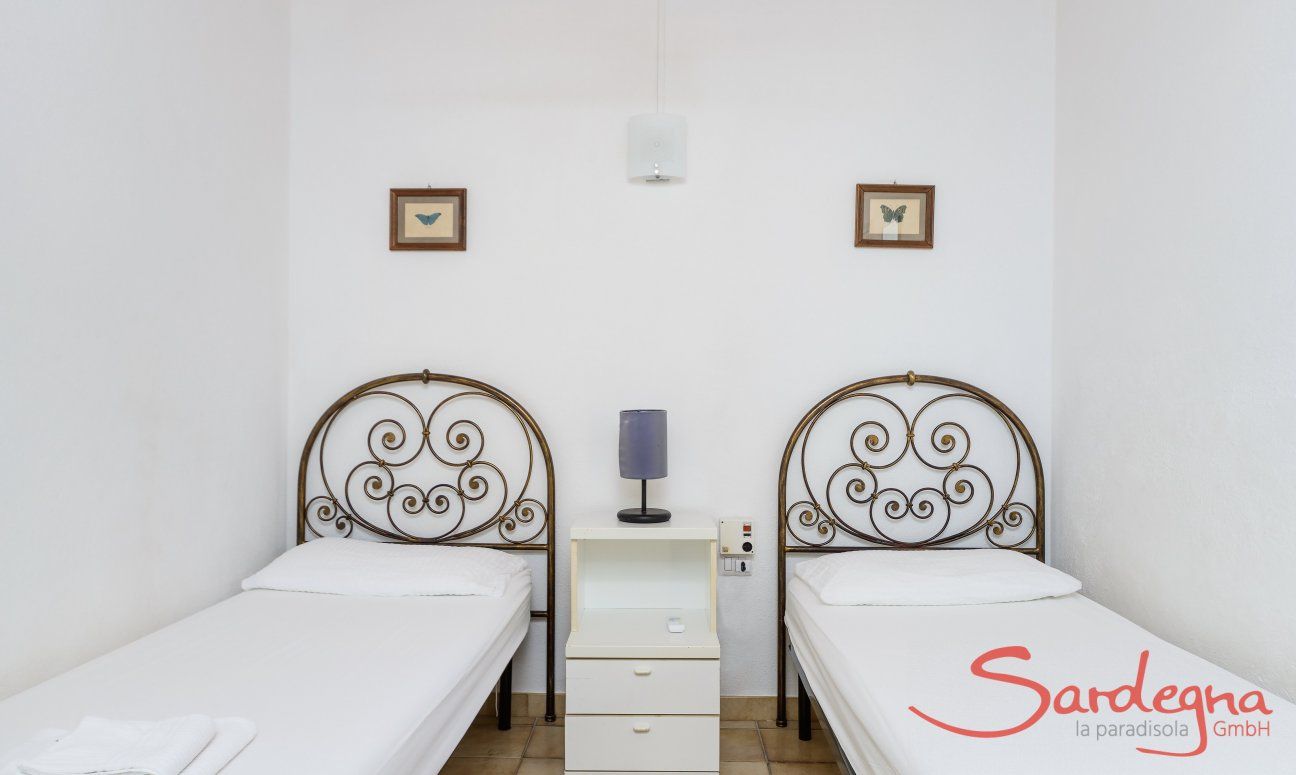 Casa Meloni 1 | Schlafzimmer 2 mit zwei Doppelbetten 2018 New Picture