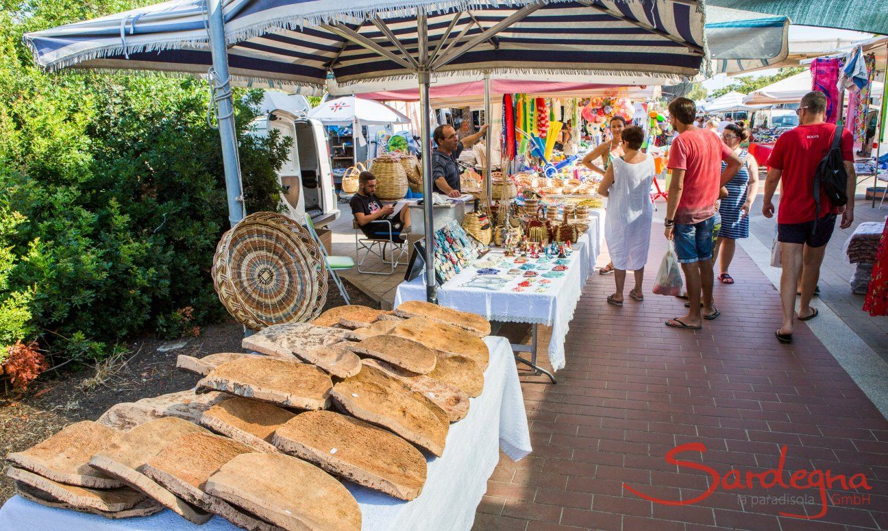 Villa Lucia | Vielseitiges Angebot am regionaler Wochenmarkt Vielseitiges Angebot an regionaler Ware