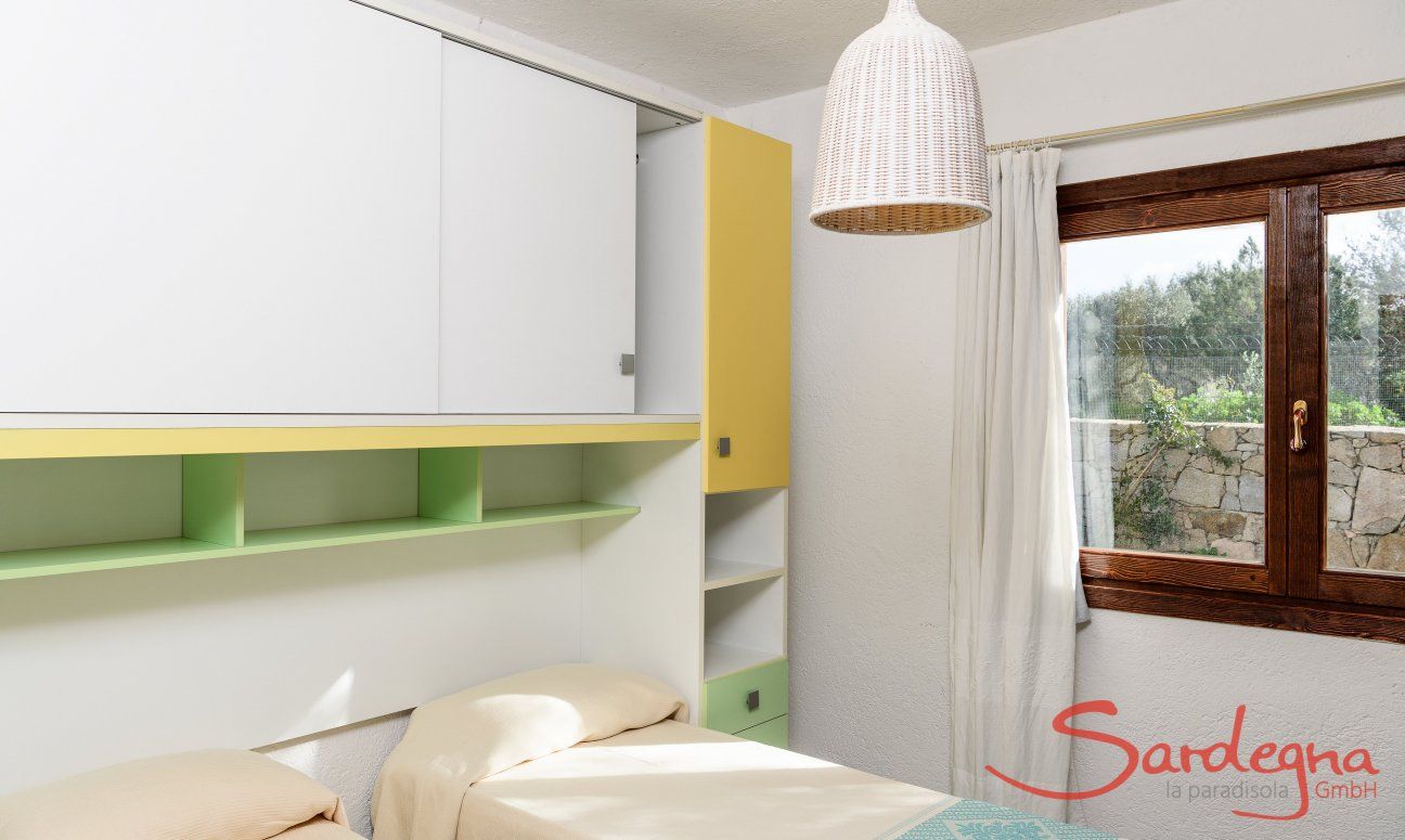 Villa Oleandro | Zweites Schlafzimmer mit zwei Betten Zweites Schlafzimmer mit zwei Betten