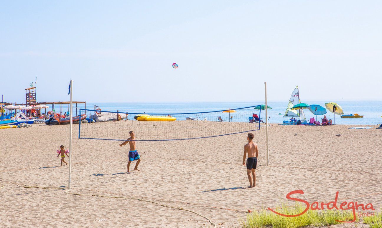 Beachvolley am Strand von Torresalinas