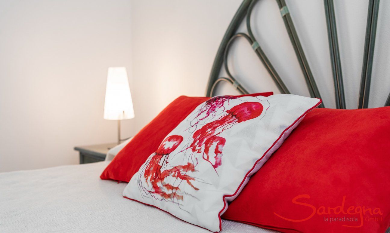Villa Gioconda 21 | Schlafzimmer 1 mit Doppelbett Hausdarstellung