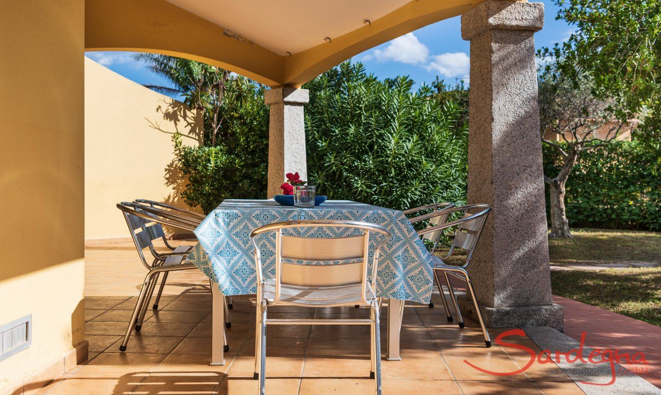 Villa Sandra 43 | Schattiger Essplatz im Freien Hausdarstellung