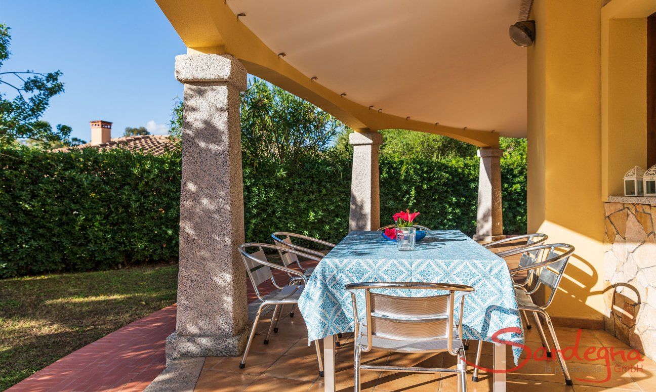 Villa Sandra | Essen im Freien Hausdarstellung
