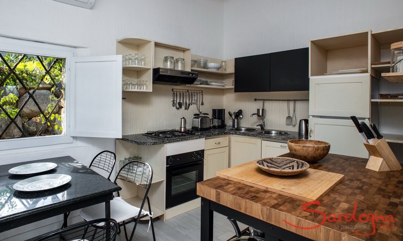 Casa 1 | Geräumige vollausgestattete Küche mit Eßplatz Küche Casa 1 Sant'Elmo