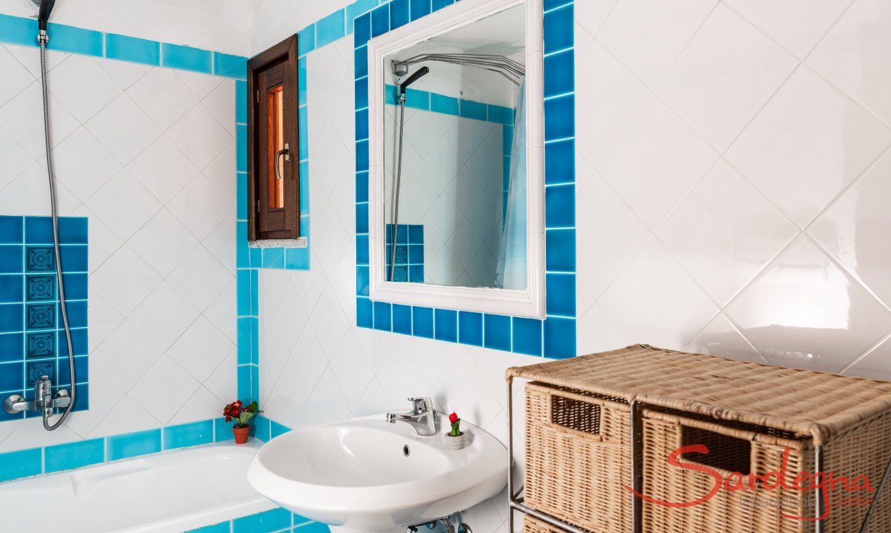 Villa Maestrale | Badezimmer mit Badewanne New picture