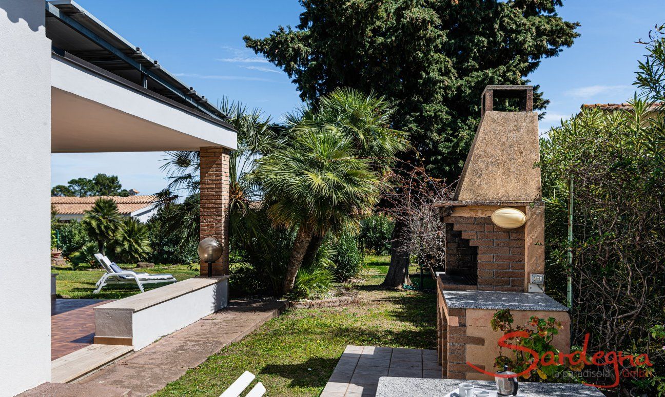 Villa Palme | Grillbereich mit Zugang zur Terrasse New Picture