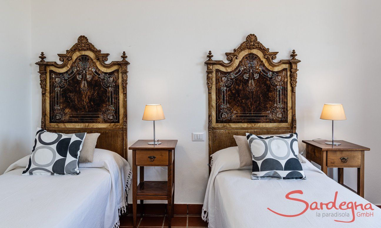 Villa Aquila Alta | Schlafzimmer mit 2 Betten New Picture