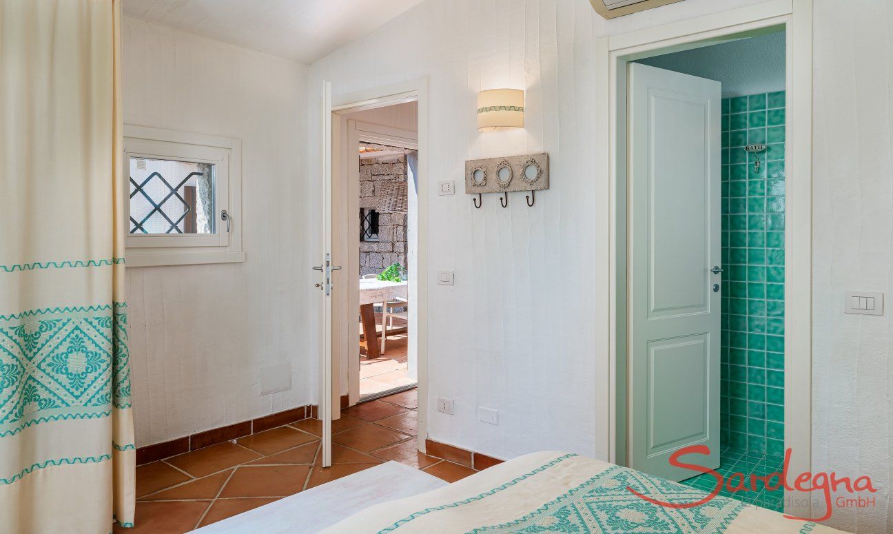 Li Conchi 44 | Vom Schlafzimmer führt eine Tür zur Terrasse New Picture 2025